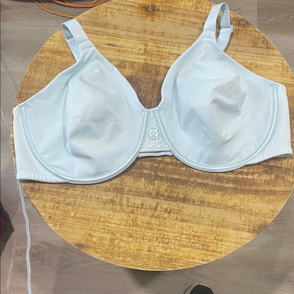 Vanity Fair Women's Bras - Bundle Soft Pink and Light Blue size 42DD - Picture 2 of 8